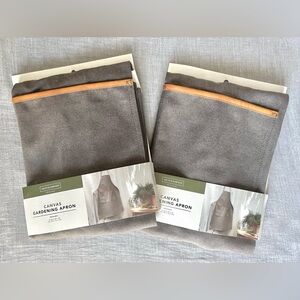 2 x Canvas Gardening Aprons by Smith & Hawken